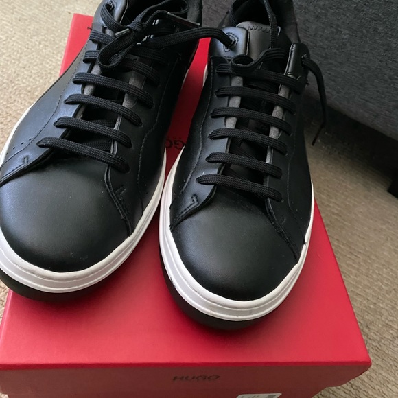 Hugo Boss Other - Barely worn Hugo Boss men’s shoe